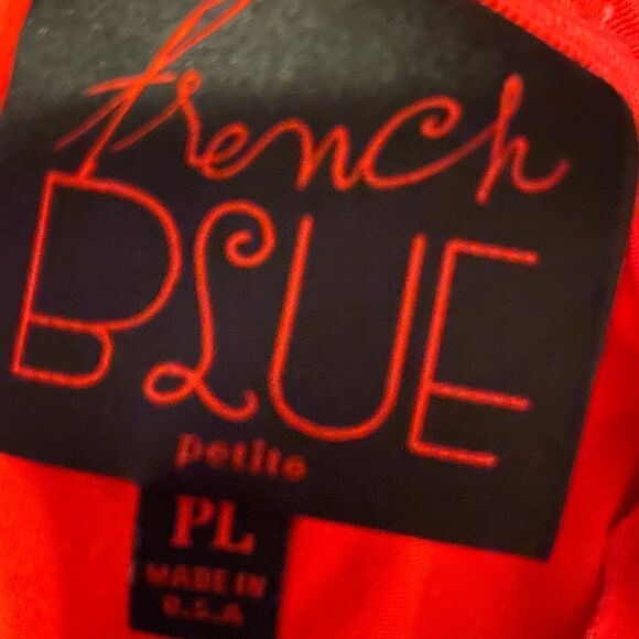 French Blue Petite Large Coral Top W/ Back Slit - Picture 9 of 10